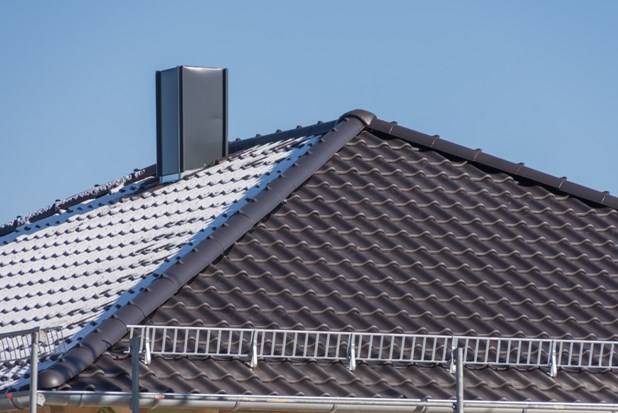 Как рассчитать, сколько листов металлочерепицы нужно на крышу дома?